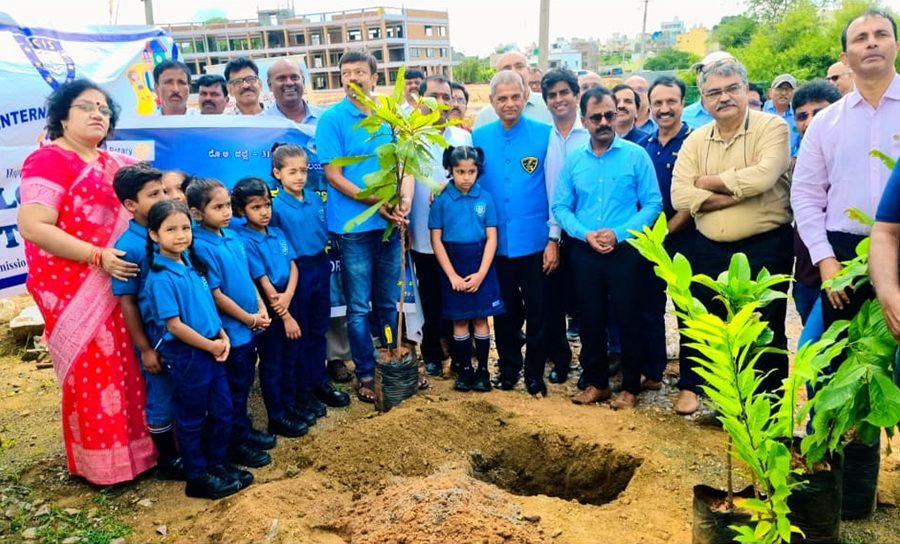 Green Campus Initiative with Dignitaries